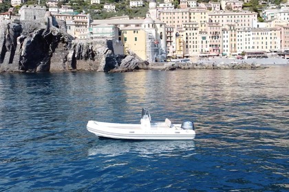 Alquiler Barco sin licencia  Capelli Capelli Tempest 530 40cv Camogli