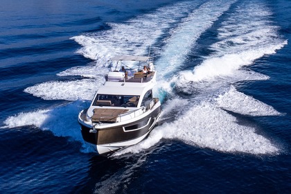 Verhuur Motorboot Sealine F430 Dubrovnik-Neretva