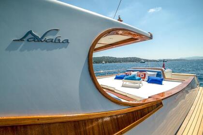 Czarter Jacht luksusowy NAVALIA ROMANTICA 65 Saint-Tropez