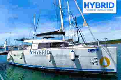 Rental Catamaran Lagoon-Bénéteau Lagoon 400 S2 - 4 + 2 cab. Punat