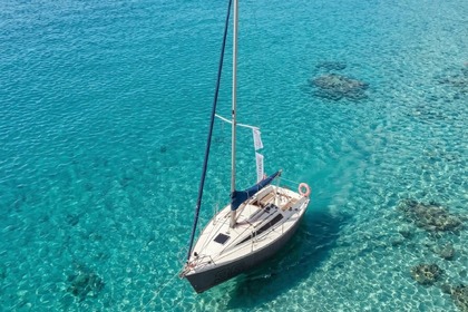 Hire Sailboat Jeanneau Sun Rise Gijón