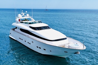 Rental Motor yacht Maiora 26DP Marbella