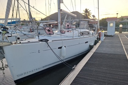 Hire Sailboat Beneteau Oceanis 40 Le Grau-du-Roi