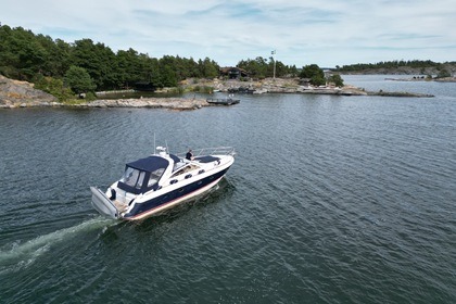Charter Motorboat Princess Princess v40 Stockholm