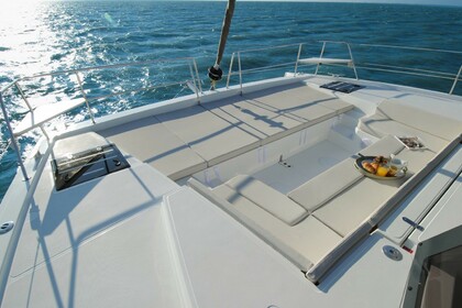 Hire Catamaran BALI - CATANA 4.1 Salerno