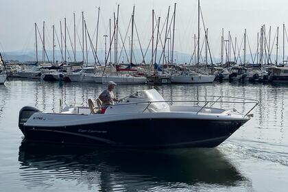 Hire Motorboat Jeanneau Cap Camarat 7.5 wa Hyères