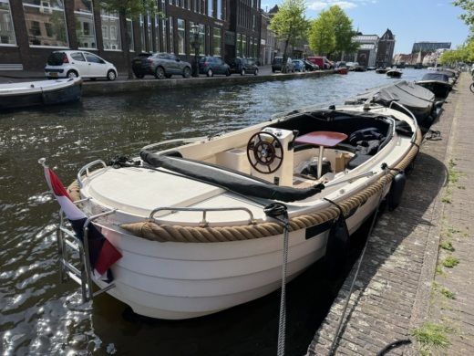 Leiden Without license Crescent Allure, Cremo S21 alt tag text