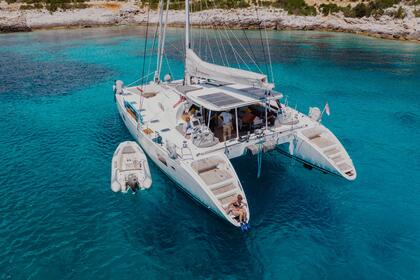Location Catamaran Lagoon Lagoon 570 La Ciotat