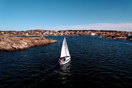 Rental Sailboat Maxi Maxi 77 Käringön