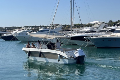 Location Bateau à moteur SPEEDY OCEAN 780 Monopoli