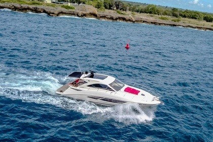 Hyra båt Motorbåt Sea Ray 53 La Romana