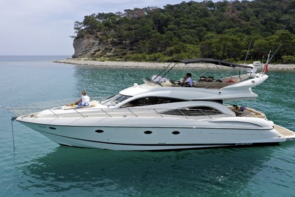 Charter Motorboat Sunseeker 56 Manhattan Kemer