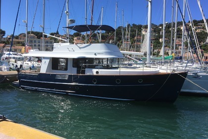 Verhuur Motorboot BENETEAU SWIFT TRAWLER 44 Toulon