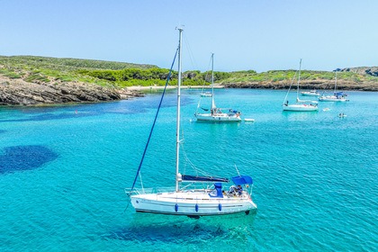 Rental Sailboat Bavaria Yachts Bavaria 36 Deep Keel Menorca