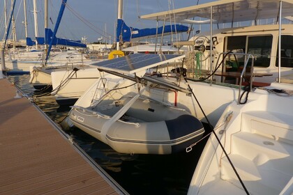 Location Catamaran Lagoon 410 Le Grau-du-Roi