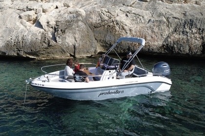 Hyra båt Motorbåt Pro Marine Nereus 5.70m Yamaha 115hp 7 Personas Ciutadella