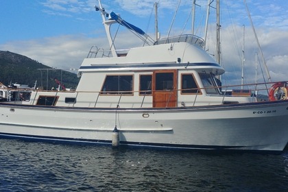 Alquiler Lancha GRANDBANKS 12,5 METROS Muros