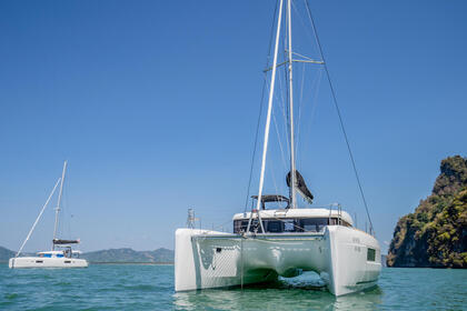 Hire Catamaran LAGOON Lagoon 40 - 4Cab/2Hd Phuket