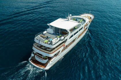Charter Motor yacht MS Summer Split