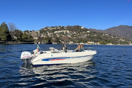 Charter Motorboat Selva Marine 5.5 Como