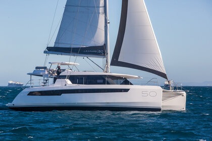 Noleggio Catamarano Robertson and Caine Leopard 50 Procida