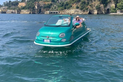 Location Bateau à moteur FIAT 500 BARCA Naples