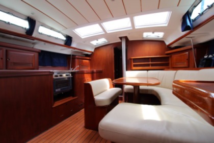 Charter Sailboat Beneteau Oceanis Clipper 423 Balestrate