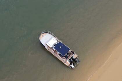 Rental Motorboat BEACHER 8.40 Arcachon