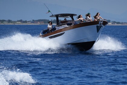 Noleggio Barca a motore Mimi 9.5 wa Salerno