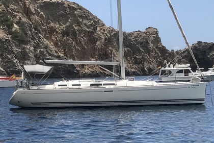 Hire Sailboat Dufour Yachts 455 Gran Large Benalmádena