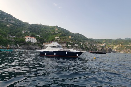 Charter Motor yacht Chris Craft 37 Corvette Amalfi