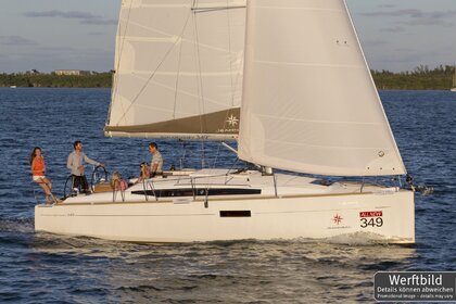 Charter Sailboat Jeanneau Sun Odyssey 349 Pula