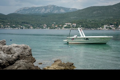 Charter Motorboat Fjord Weekender norwegian Molunat