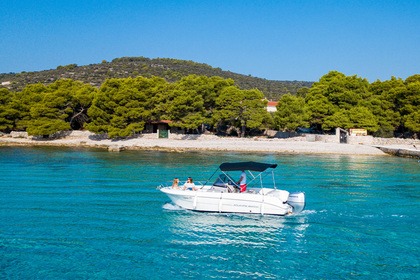 Czarter Łódź motorowa Atlantic Marine 670 Trogir