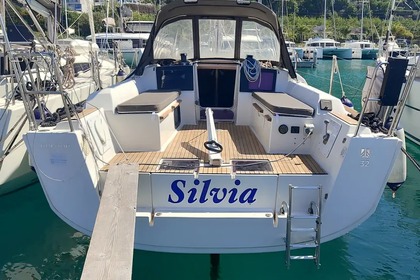 Hire Sailboat  Dufour 32 Capo d'Orlando