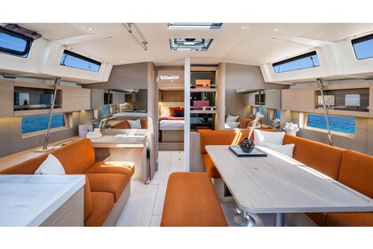 Rental Sailboat  Oceanis 47 Cugnana Verde