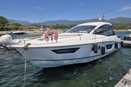 Miete Motorboot Beneteau Gran Turismo 40 Porto-Vecchio