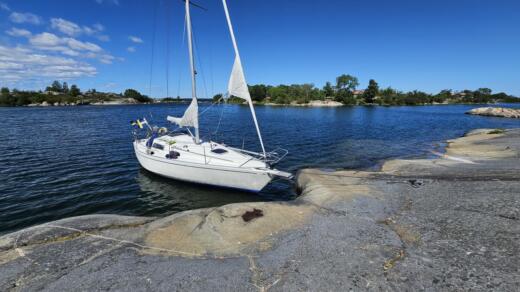 Stockholm archipelago Sailboat Albin Scampi alt tag text