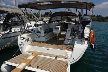 Rental Sailboat BAVARIA CRUISER 41 Göcek