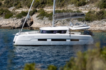 Rental Catamaran Dufour Dufour 48 Primošten