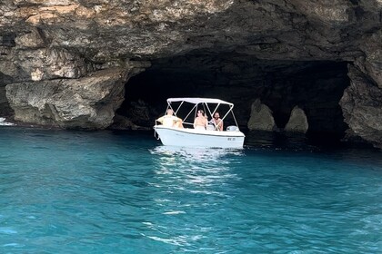 Charter Boat without licence  Astilleros Castellón Estable 400 Es Castell