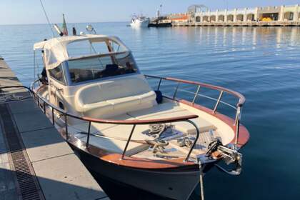 Hire Motorboat FRATELLI APREA 750 Sorrento