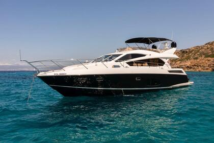Hire Motorboat Sunseeker Manhattan 63 Palma de Mallorca