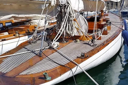 Miete Segelboot BONIN BATEAU DE TRADITION BOIS DE 1931 Marseille