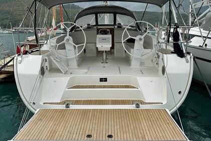 Charter Sailboat Bavaria Cruiser 46 Sant Andreu de Llavaneres