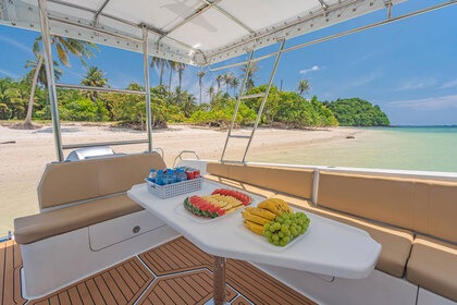 Rental Motorboat Custom Built Twin Engine (140HP x 2) Phuket