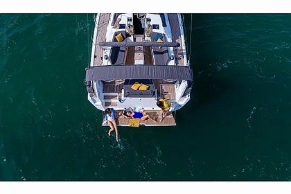 Чартер Парусная яхта Dufour Dufour 470 Лаврион