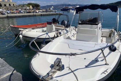 Miete Motorboot Boston Whaler Dauntless 22 La Spezia