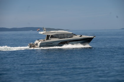Noleggio Yacht Jeanneau Prestige 520 S Podstrana