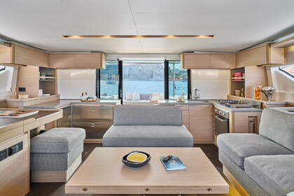 Charter Catamaran Lagoon-Bénéteau Lagoon 51 - 6 + 2 cab. Alimos
